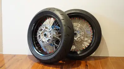 Supermoto wheels Yamaha OEM hub inner diameter of front bearing 20mm rear 22mm . The prise 750 $ . T...
