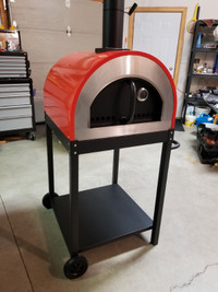 wood fired pizza oven- brand new- never used