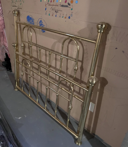 Brass Golden Double Bed Frame Antique Design in Beds & Mattresses in Oshawa / Durham Region - Image 2