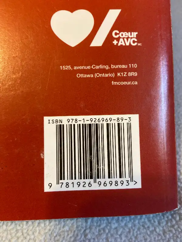 livre, Premiers soins par Coeur + Avc in Textbooks in Saint-Jean-sur-Richelieu - Image 3