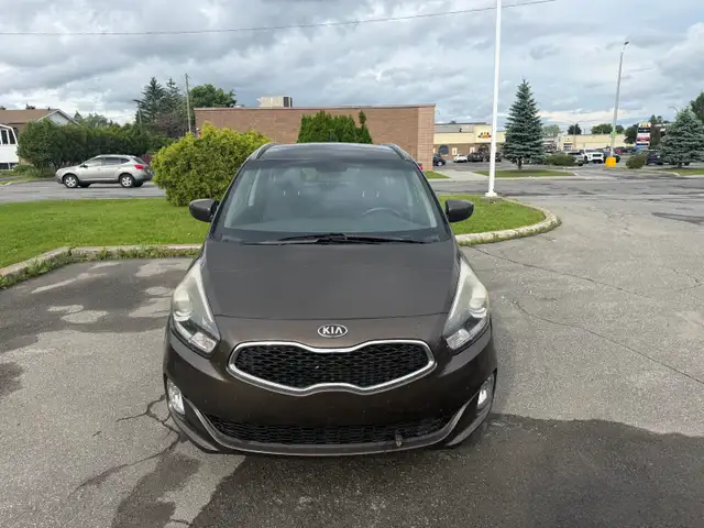 Kia Rondo 2014 496772160370790403