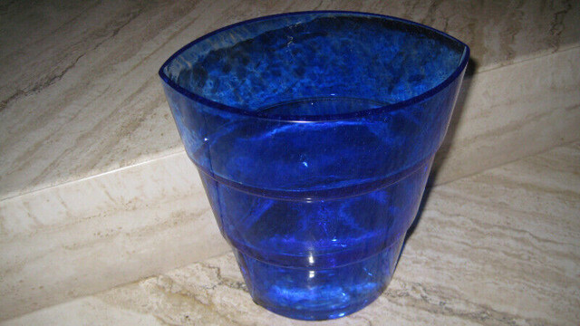 Kosta Boda Vase - Sweden - Mezzo Blue Tiered Art Glass/crystal. dans Art et objets de collection  à Granby - Image 2