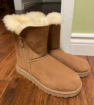 Ugg Bailey Zip Short Boots, View more