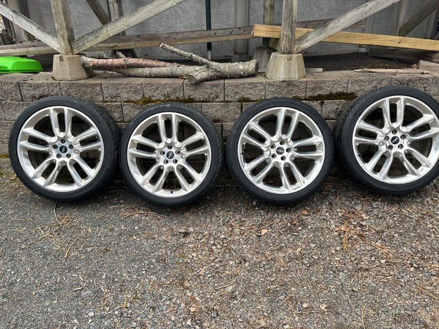 22 inch rims in Cars & Trucks in Moncton