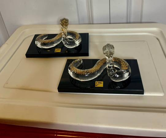 CIBC Crystal Glass Snake With Gold Accents RARE in Arts & Collectibles in Burnaby/New Westminster