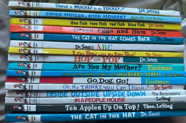 Dr Seuss books  dans Livres jeunesse et ados  à Terrace