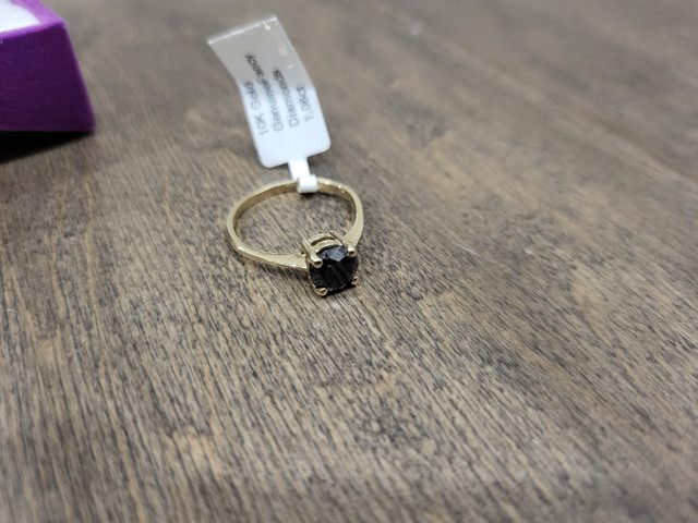 Brand New 10KT Yellow Gold Black Diamond Ring For Sale in Jewellery & Watches in London - Image 4