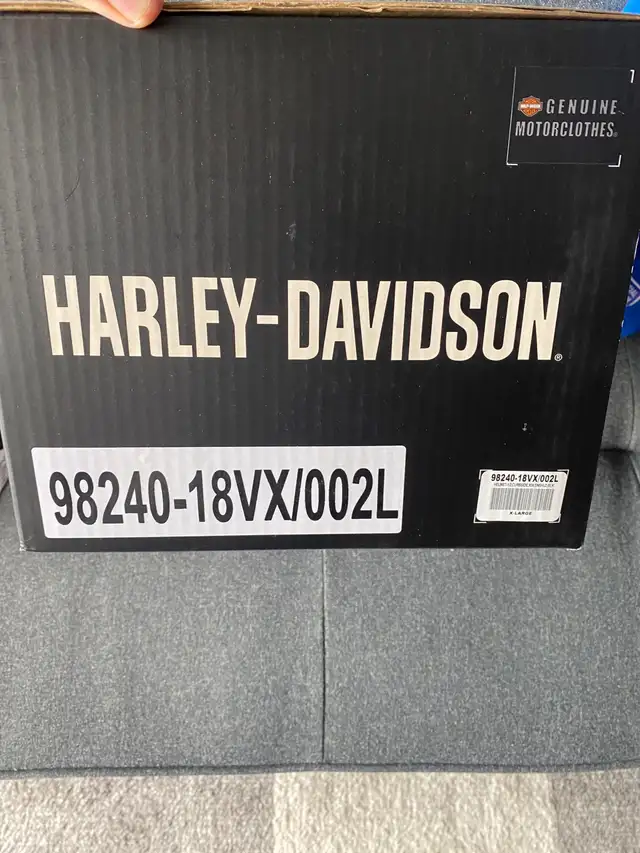 Harley Davidson lot  in Motorcycle Parts & Accessories in Hamilton - Image 2