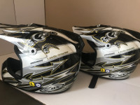 Dirt biking/Four-wheeling Helmets (Junior-Large)