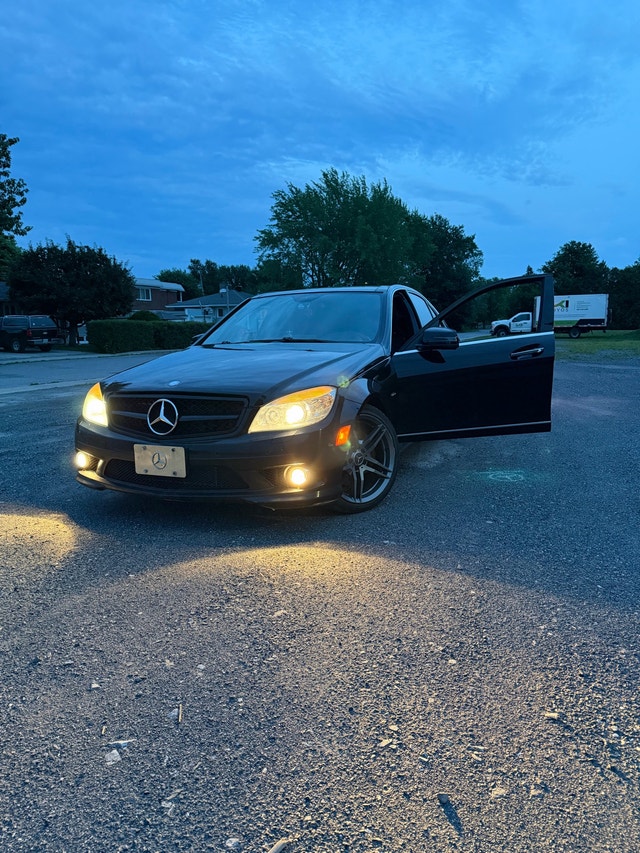 MERCEDES BENZ C-Class