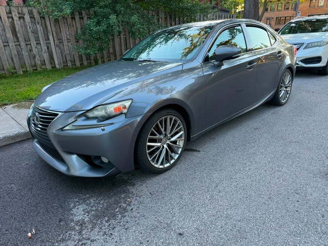 2014 Lexus IS250 AWD — photo 3