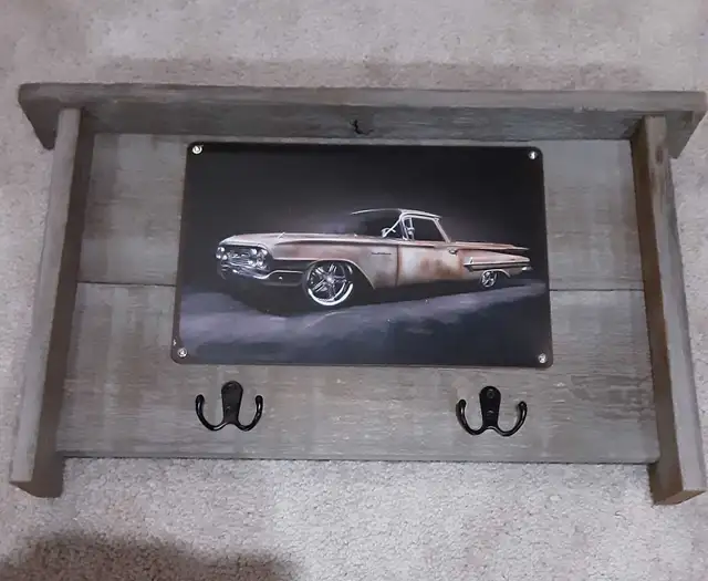 Mancave or garage decor in Home Décor & Accents in Calgary - Image 2