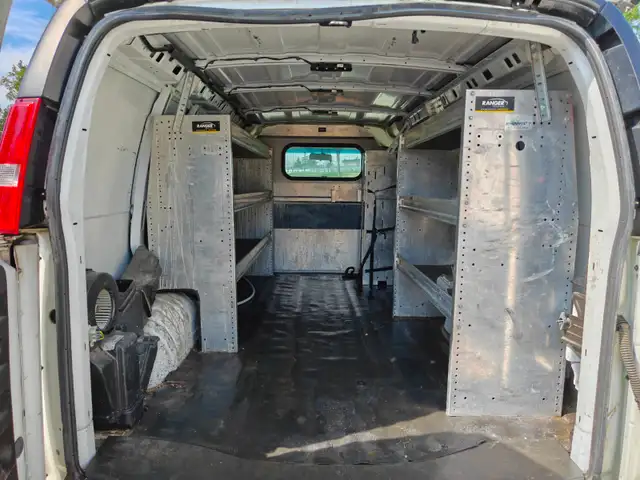 2019 GMC Savana 2500 Cargo Van581029123767685124