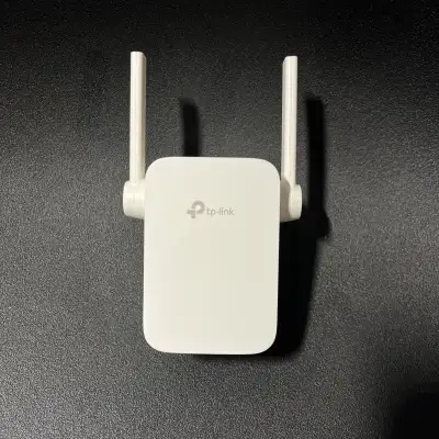 TP-Link RE305 dual band wireless extender AC1200, View more
