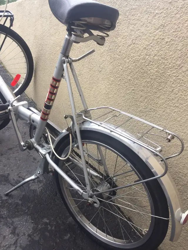 Vélos  pliables et autres les prix sont variés. in Cruiser, Commuter & Hybrid in Laval / North Shore - Image 6
