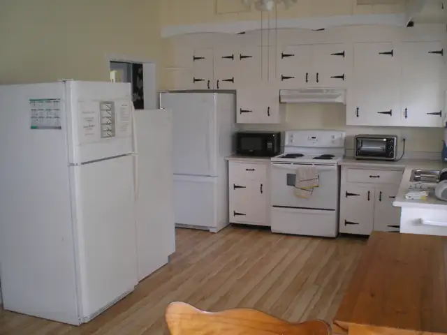 Magnifique chambre étudiant ITA /Cégep in Room Rentals & Roommates in Saint-Hyacinthe - Image 4