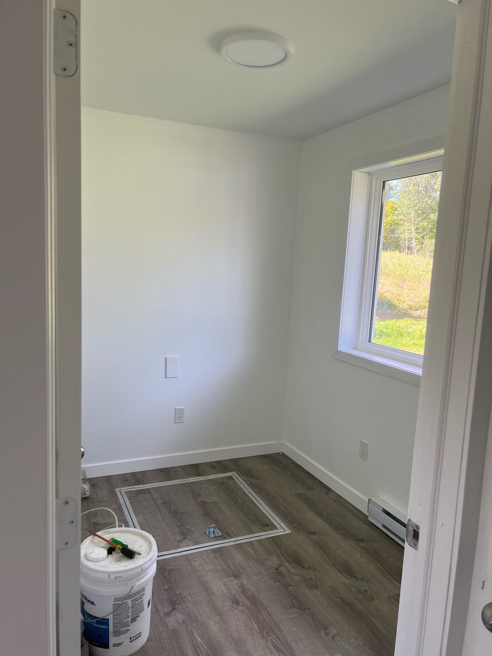 BRAND NEW COZY 1-BEDROOM HOME 5
