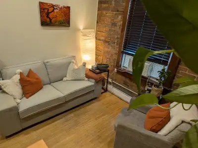 Ideal for a therapist looking for a small amount of hours renting an office on Thursdays. Option to...