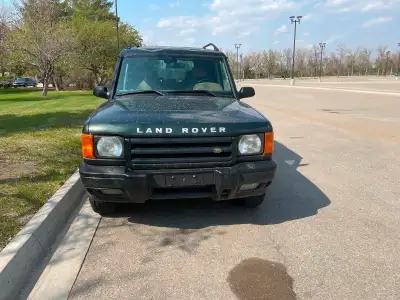 2000 Discovery II SE7 Hard top Factory hard suspension Rebuilt title due to damaged door Message for...