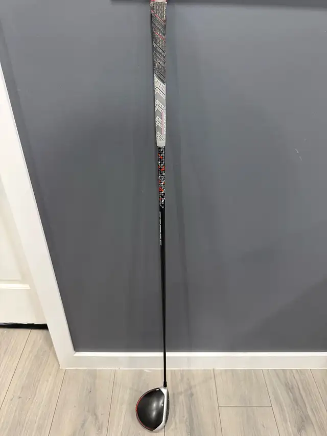 Taylormade M6 Driver, 10.5 degree in Golf in Owen Sound - Image 8