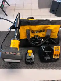 DeWalt 12V 17mm Inspection Camera Kit w/ Battery, Charger/Bag