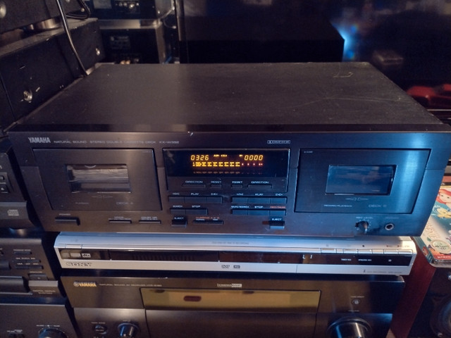 Yamaha Double Cassette Deck  in Stereo Systems & Home Theatre in North Bay - Image 3