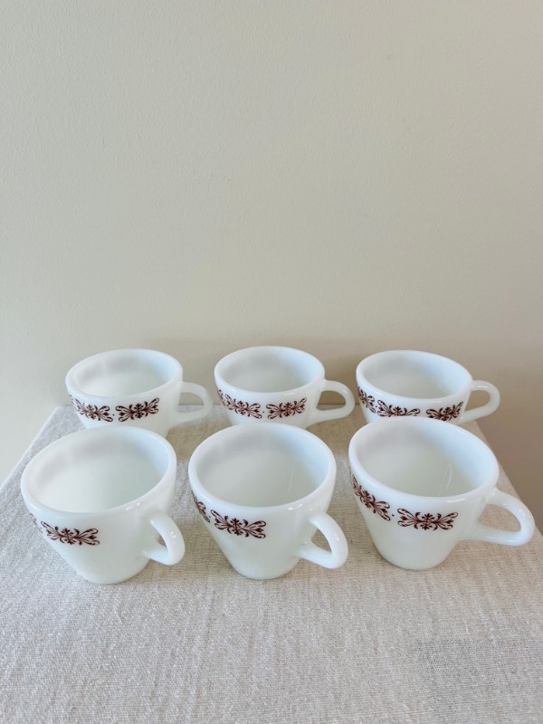 ANCHOR HOCKING COFFEE/TEA CUPS CIRCA 19501960 VINTAGE Arts