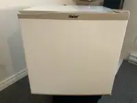 Mini frigo idéal pour personnes en résidence ou étudiants
