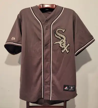 MAJESTIC CARLOS QUENTIN CHICAGO WHITE SOX JERSEY LARGE, View more