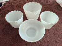 Four Pieces of Vintage Milkware