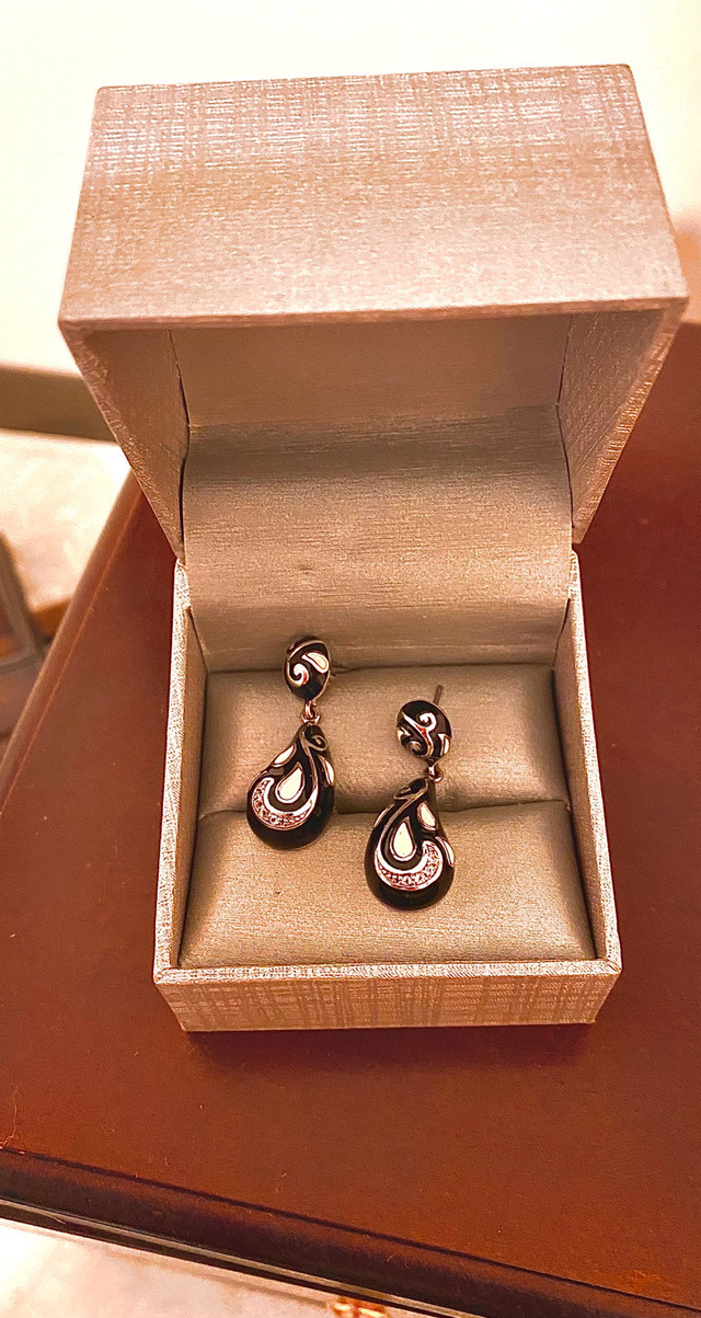 Black Alaskan Diamond earings in Jewellery & Watches in Truro