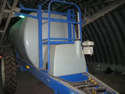 New Holland S1070 Suspended Boom Sprayer Isobus control System Inteliview Monitor 120 Feet Currently...