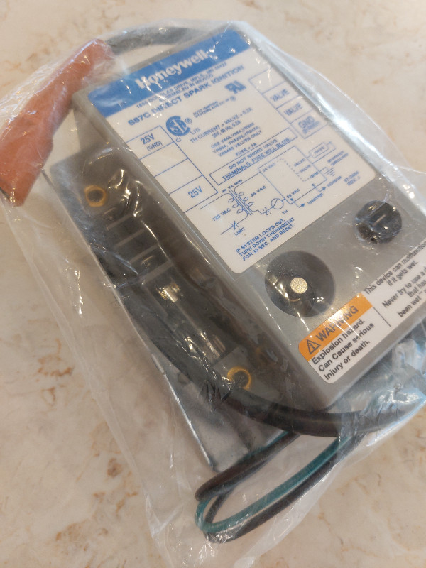 Honeywell S87C Direct Spark Furnace ignition module kit New in Heating, Cooling & Air in Peterborough - Image 3