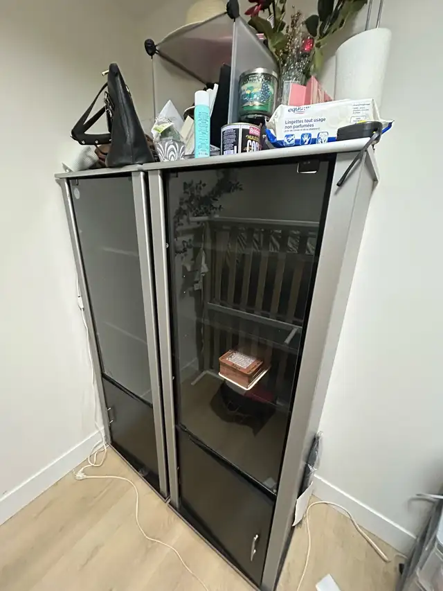 Display Cabinet in Hutches & Display Cabinets in City of Toronto - Image 4