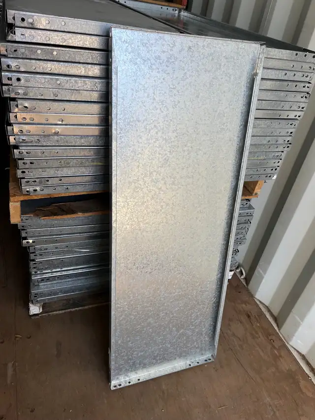 tablette en acier galvanisé ( 18"x 48") in Tool Storage & Benches in Drummondville - Image 5