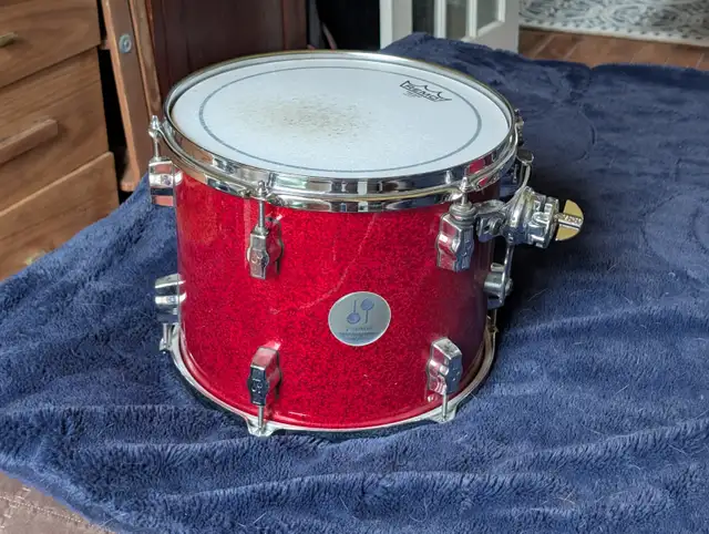 Sonor Force 3005 Full Maple Drum Kit in Drums & Percussion in City of Toronto - Image 3