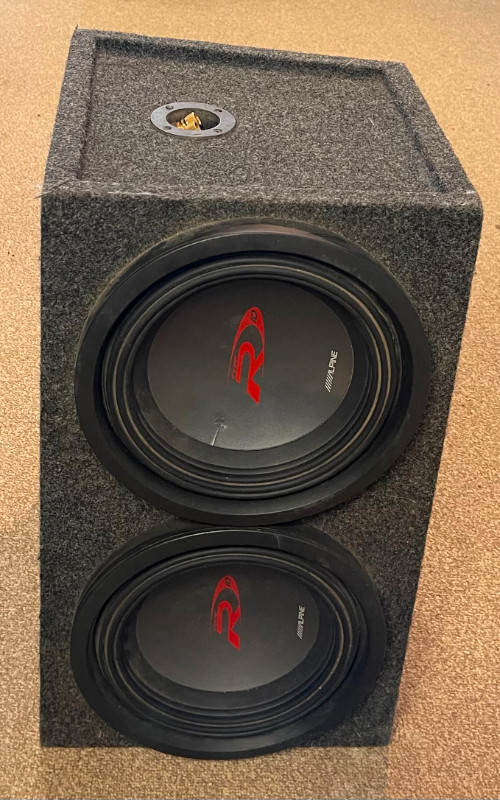 Alpine SWR-1042D Type-R 10" subwoofer with enclosure in Audio & GPS in Guelph