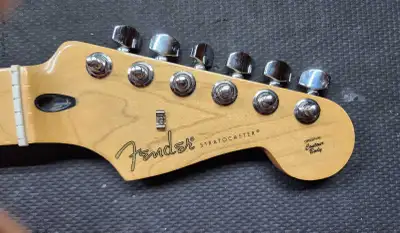 Up for sale is a 75th anniversary MIM FENDER Strat neck. Made in 2021. $350 OBO. I'm negotiable. 22...