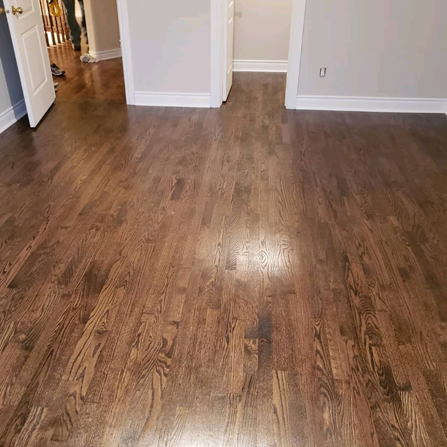 Hardwood, laminate Floor installation and refinishing in Flooring in Oshawa / Durham Region - Image 9