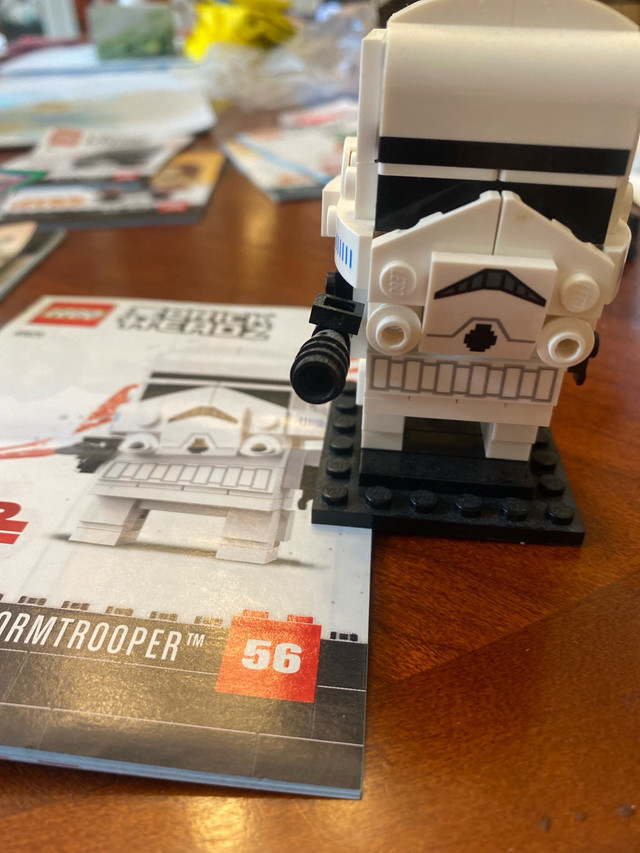 Lego brick headz Stormtrooper Star Wars 41620 in Toys & Games in Markham / York Region