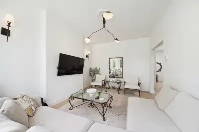 furnished NDG montreal near metro