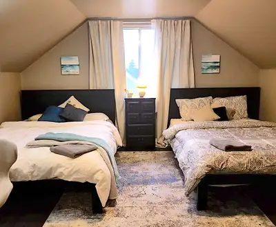 Quiet Furnished Room Near Royal Alex - Everything Included!