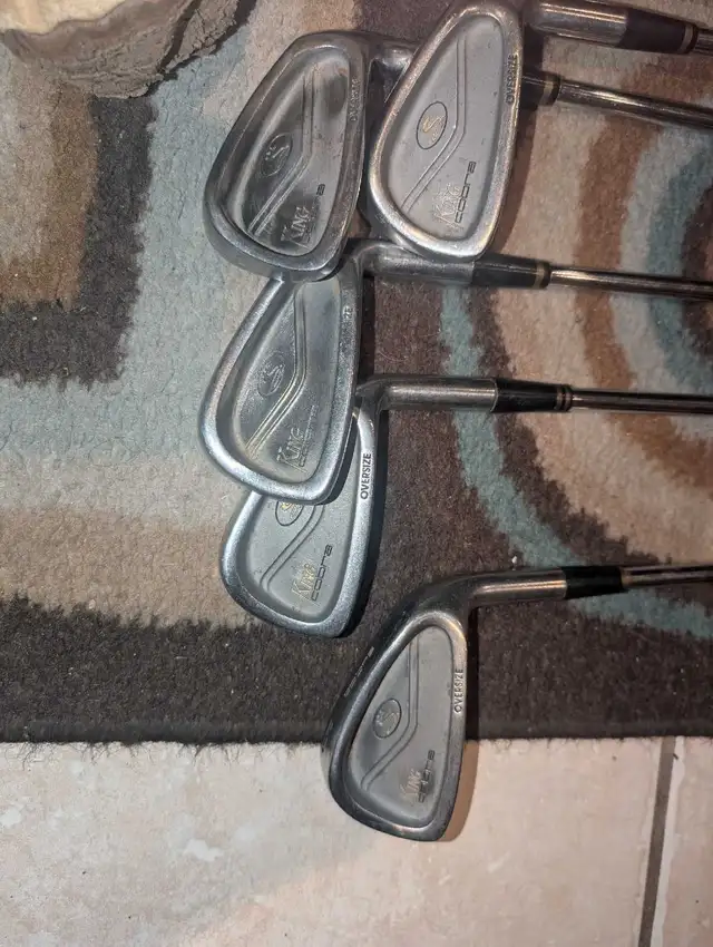 Used King Cobra golf set (right hand) in Golf in Markham / York Region - Image 8