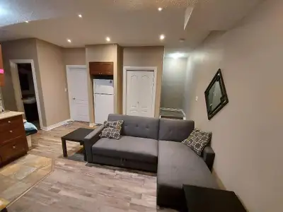 A basement suite with private entrance located on Falcon Drive in Eagle Ridge is available immediate...