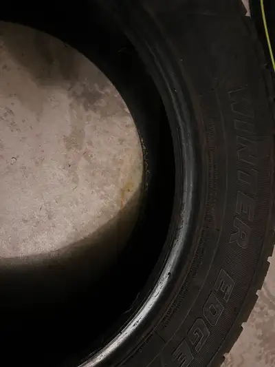 Winter tire only one size 225 55 R17 moto master tire tread is about 80 percent price negotiable