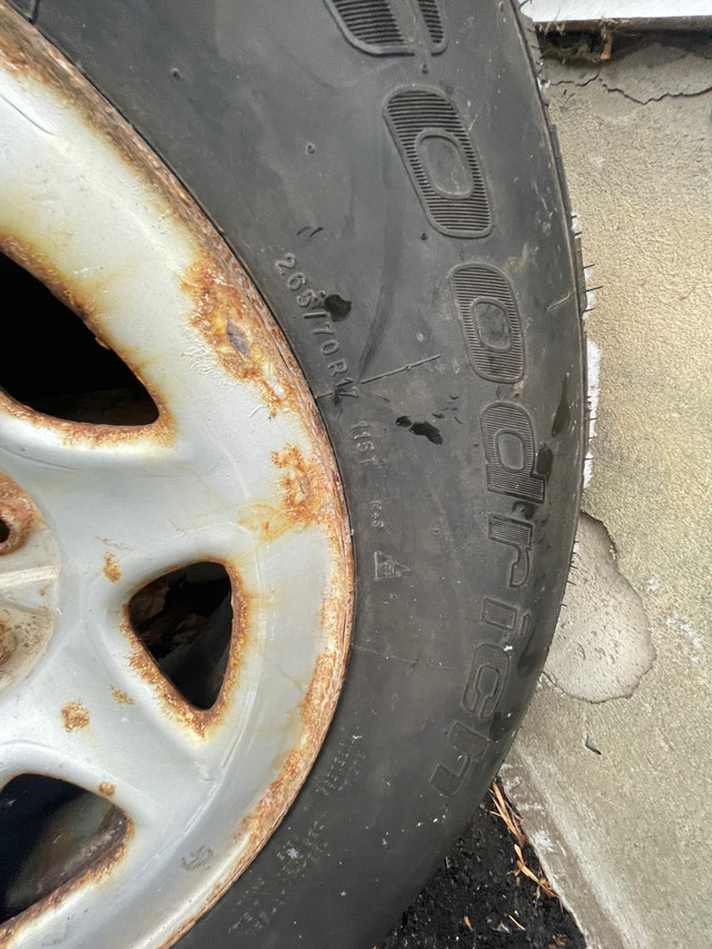 BFGoodrich Winter Tires on Rims 265 70R17 in Tires & Rims in Ottawa - Image 3