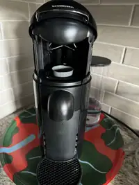 Nespresso vertuoline machine 
