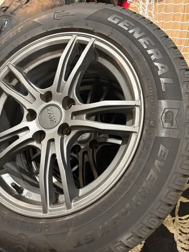 215/55R16 All Season Tires in Tires & Rims in Oshawa / Durham Region - Image 3