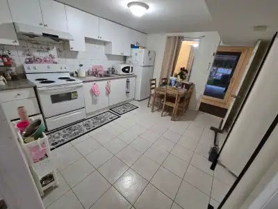 mainfloor 2 rooms for rent at Scarborough ✅️ Available November 1 /2025 ✅️ Full funished 2 beds, 1.5...