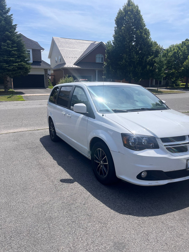 2018 Dodge Caravan   in Cars & Trucks in Ottawa - Image 2